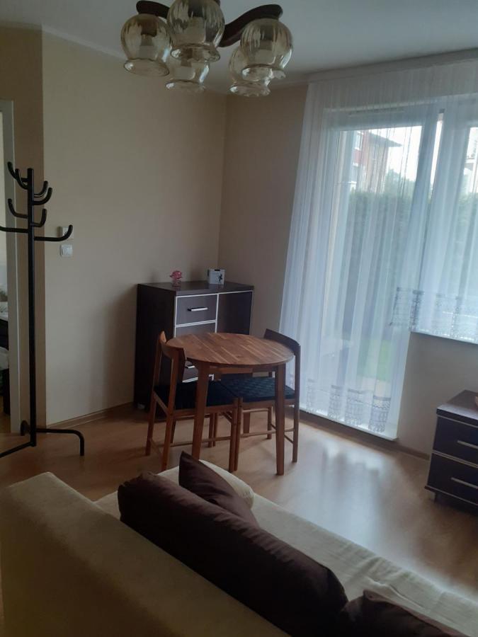 Sloneczny Apartament Z Malym Ogrodkiem Wejherowo Kültér fotó