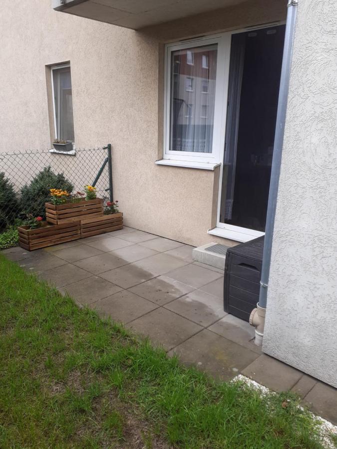 Sloneczny Apartament Z Malym Ogrodkiem Wejherowo Kültér fotó